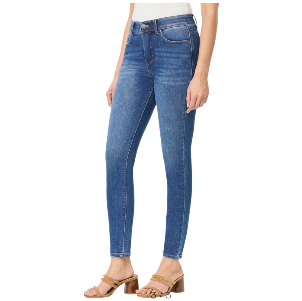 CURVE APPEAL High-Rise Skinny Jeans In :Union Wash New With Tags SZ:2 - Picture 2 of 8